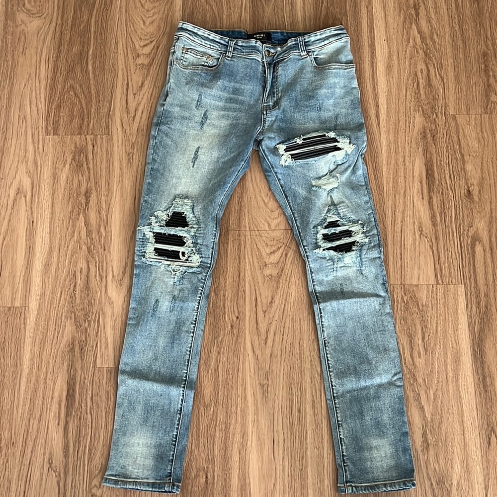 AMIRI JEANS SIZE 32